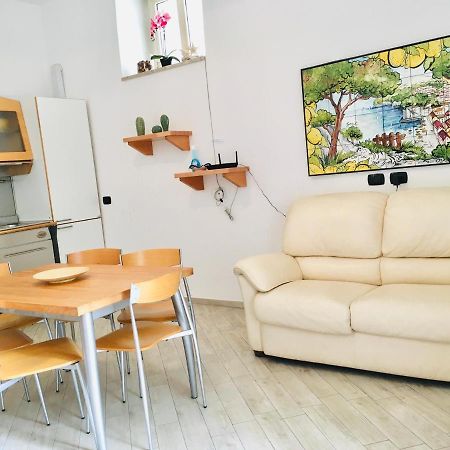 Casa Nina Apartment อาเจโรลา ภายนอก รูปภาพ