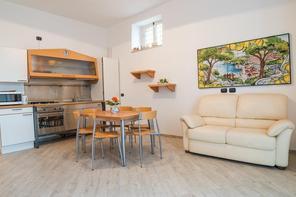 Casa Nina Apartment อาเจโรลา ภายนอก รูปภาพ