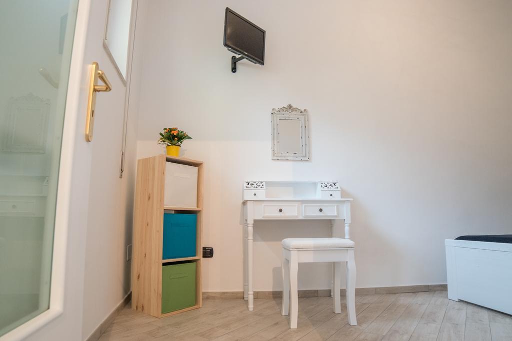 Casa Nina Apartment อาเจโรลา ภายนอก รูปภาพ